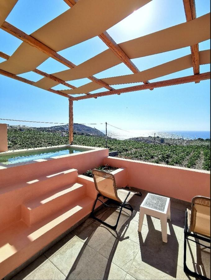 The Lighthouse Sunset View Suites Akrotírion 외부 사진